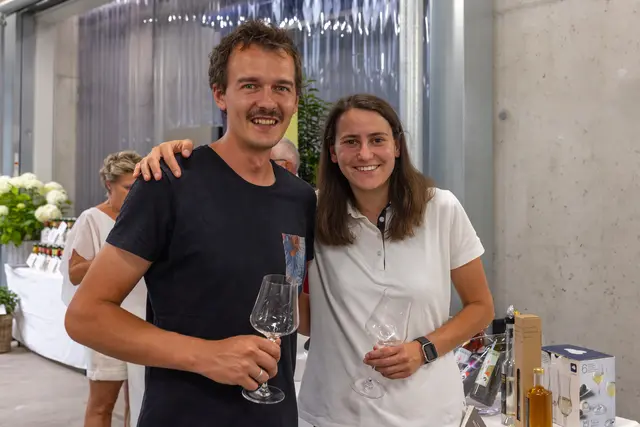 Andreas Rudigier(Höllroah, Kappl) und Katja Rossetti (Katjas Tenne, Kappl). | Foto: Getränke Wille
