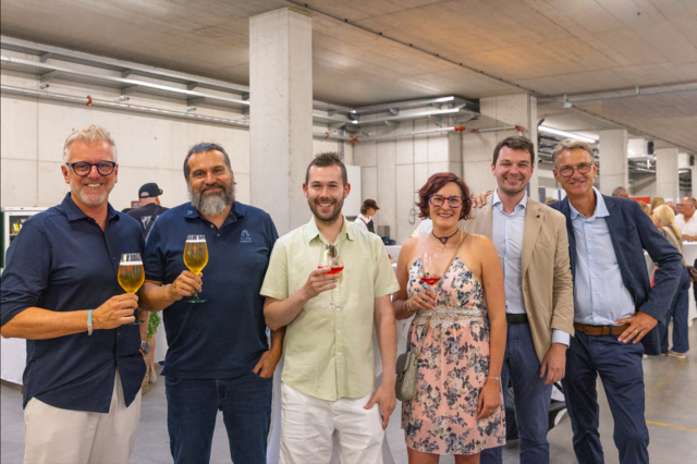 Martin Schneebauer (SC Imst), Michael Fuchs (Alps Resorts), Patrick Baldauf, Johanna Schrott (Krankenhaus Zams), Paul Lechner (Zillertal Bier) und Dietmar Wille (Getränke Wille). | Foto: Getränke Wille