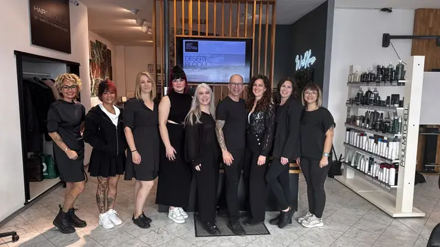 Als langjähriger Unternehmer und Pionier im Berufsfeld gilt Martin Hammerschmid mit Salons in Hollabrunn, Retz, Mistelbach und Wien. | Foto: Hairsalons