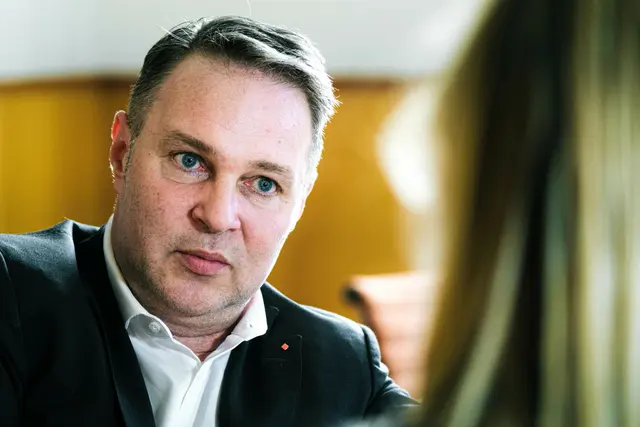 Der Einbau von Klimaanlagen scheitert zu oft, findet Minister Babler. (Archiv) | Foto: Roland Ferrigato