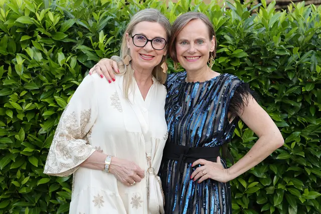 Auch prominente Gäste waren bei der Premiere mit dabei. | Foto: Martin Hesz