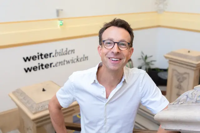 "Uni for Life"-Geschäftsführer Stephan Witzel beschreibt ein Bildungs- und Arbeitsumfeld, in dem sich Wissen immer schneller vermehrt. | Foto: Konstantinov