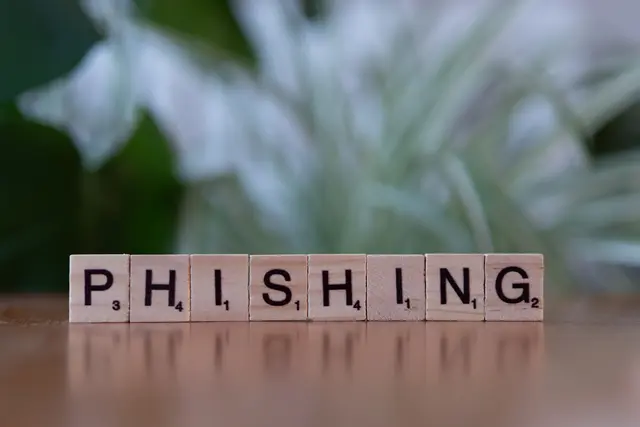 Betrüger geben sich per E-Mail und SMS als Asfinag aus. (Symbolfoto) | Foto: pexels / Markus Winkler