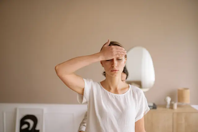 Extreme Hitze belastet nicht nur den Körper, sondern kann auch die psychische Gesundheit beeinträchtigen. (Symbolbild) | Foto: pexels / Yan Krukau