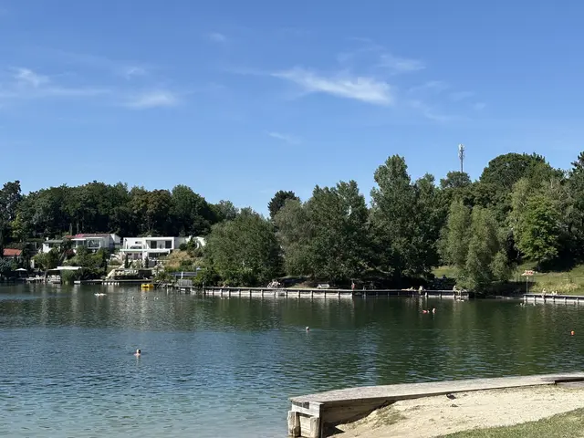 Die Badesaison startete in Steinbrunn am 1. Mai. | Foto: Dorottya Fejes/MeinBezirk