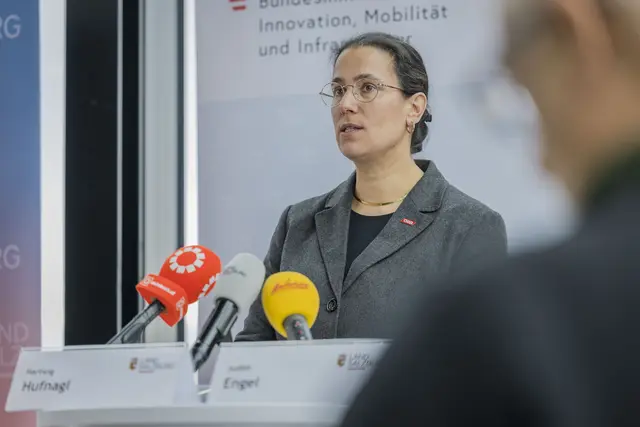 Mitglied des Vorstands der ÖBB-Infrastruktur AG Judith Engel  | Foto: Land Salzburg/Neumayr/Leopold