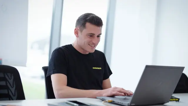 Servicetechniker Franz Xaver über seinen Job bei EVG: "Ich kann mir meine Arbeit gut einteilen, es gibt keinen unnötigen Zeitdruck, flache Hierarchien und einen extrem guten Zusammenhalt." | Foto: EVG