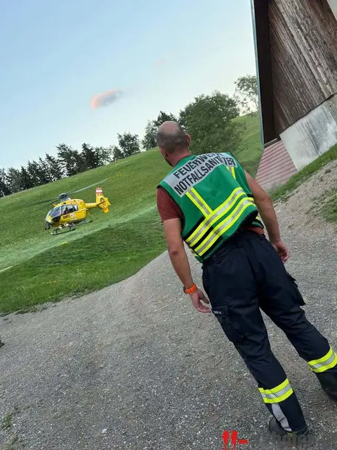 Den Informationen der Feuerwehr Althofen zufolge wurden sechs Personen leicht, zwei schwer verletzt.  | Foto: Feuerwehr Althofen