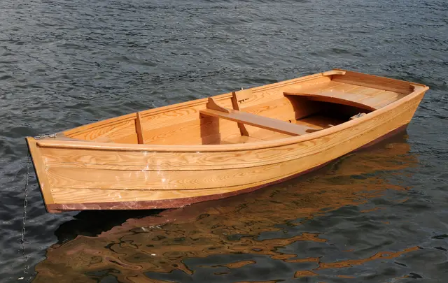 Michael Georg Winkler baut seine Boote aus heimischem Holz. Die Wartezeit für ein Holzboot beträgt drei bis fünf Monate. | Foto: Michael Winkler