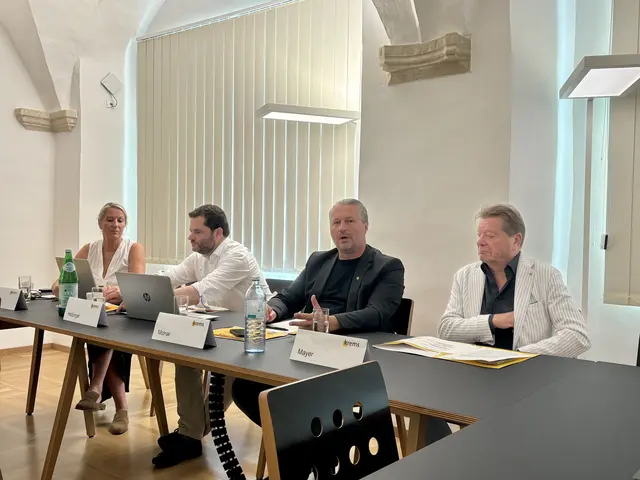 Beim Pressegespräch zum Rechnungsabschluss | Foto: sg