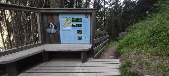 Aufstellung von Informationstafeln des Landes Tirol | Foto: TBW Est. Stubai