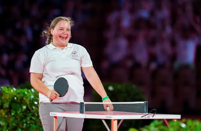 Moderatorin und Athletin Sophie Willixhofer. | Foto: GEPA Pictures