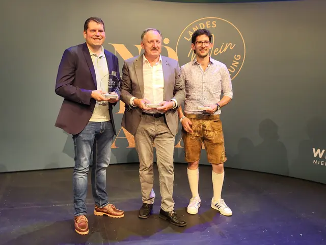 Hinter den Erfolgen stehen Winzerinnen und Winzer, die mit Leidenschaft, Erfahrung und höchstem Qualitätsanspruch arbeiten.  | Foto: Verena Schnatter