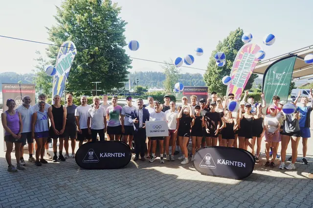 "Olympic Day 2026" im Rudersportzentrum Völkermarkt mit Nationaltrainer Kurt Traer, Landessportdirektor Arno Arthofer, Katharina und Magdalena Lobnig, Nadine Weratschnig, Bürgermeister Markus Lakounigg, Walter Reichel (Sportlicher Leiter Olympiazentrum Kärnten) und vielen begeisterten Jugendlichen
 | Foto: Benny Bürger/OZ Kärnten