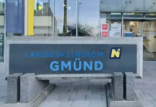 Gegner des Umbaus des Landesklinikums Gmünd in eine Tagesklinik feiern Etappensieg. | Foto: meinbezirk/Pilz
