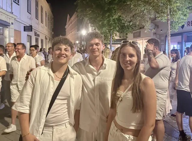 Für Michael, Philipp und Melia war Baden in Weiß: Aufregend, heiß und abwechslungsreich | Foto: Jona Brodhagen