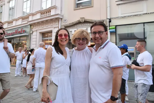 Alexandra Harrer, Edda und Herber Dopplinger. | Foto: Mirjam Preineder