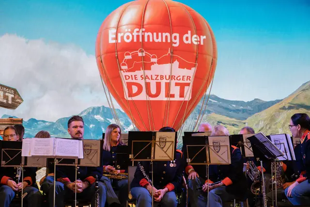 Die Straßenumfrage wurde auf der heurigen Dult durchgeführt. | Foto: Samir Ikhlef