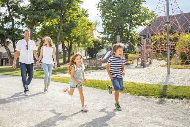 Bei "Floridsdorf spielt" gibt es viel Sommerprogramm für Kinder. | Foto: Severin Wurnig