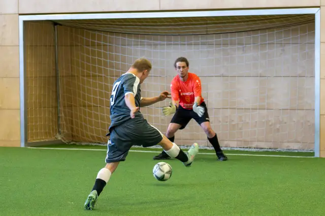 Gemeinsam mit Special-Olympics-Botschafter Alexander Grünwald und dem FK Austria Wien wurde ein verkürztes Fußballturnier in der Halle der Austria Akademie organisiert. | Foto: GEPA Pictures Special Olympics Österreich