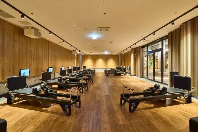 Der Fokus im neusten John Reed Studio, nahe der Oper liegt auf Reformer Pilates.  | Foto: John Reed