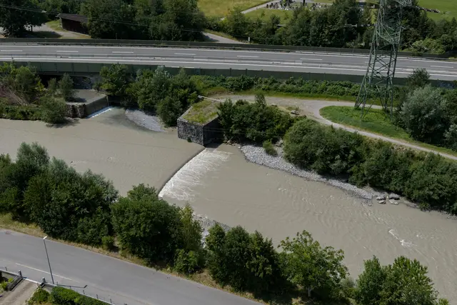 Tragödie in Bludenz: Nach einem schweren Badeunfall in der Ill in Bludenz am Sonntag ist die Zahl der Todesopfer auf drei gestiegen. | Foto: APA-Images / APA / STIPLOVSEK DIETMAR