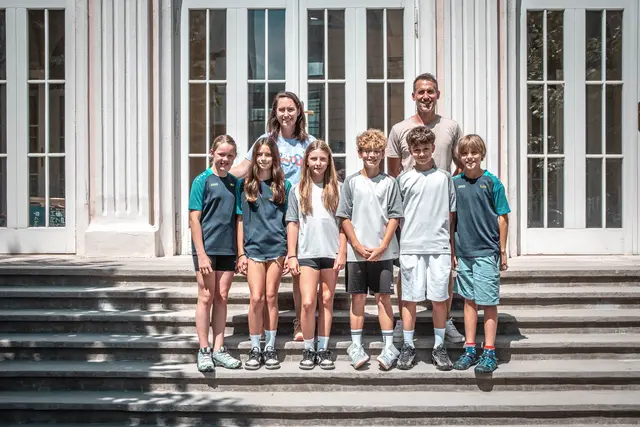 Team US1 - 5.+6. Schulstufe: Fuchs Mia, Weissenböck Lisa, Pleier Nele, Rittnauer Bastian, Holzer Leon, Brettschneider Luis mit den Betreuer*innen: Mayer Julia &amp; Pieler Martin (Sportkoordinator) | Foto: Stefan Wallner, Dominik Weghaupt