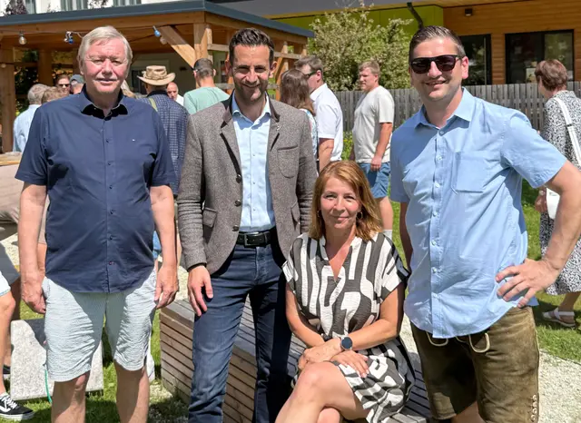 4 Personen