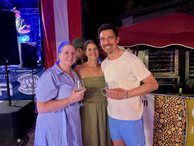 Sandra Jägersberger, Carina Holzer, René Pöllmann freuten sich über viele bekannte Gesichter