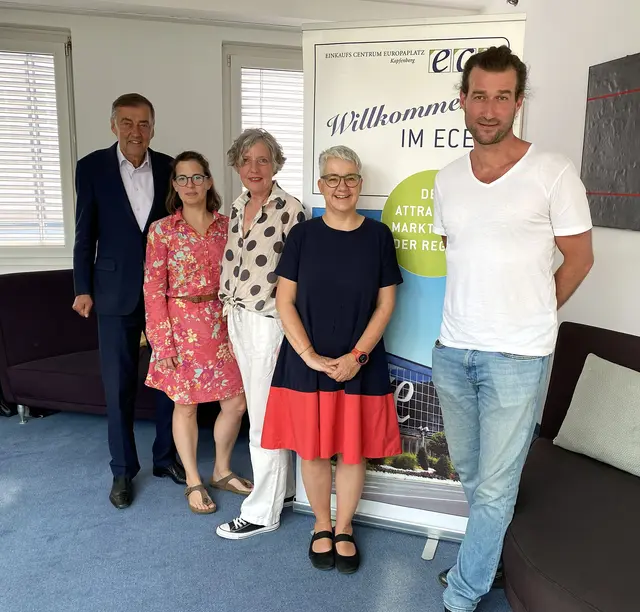 Heribert Krammer, Anna Fras und Helene Zand von der Grünen Wirtschaft mit Grüne Wirtschaft-Landessprecherin Andrea Kern und Christoph Krammer (v. l. n. r.) | Foto: Grüne Wirtschaft 2026