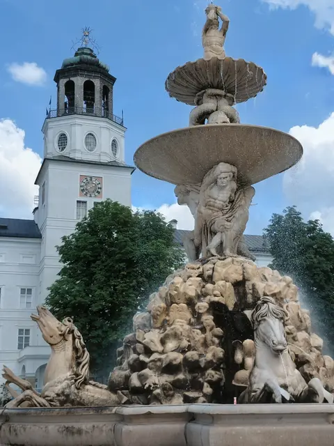 Mit Glockenspiel  | Foto: H.Bachinger