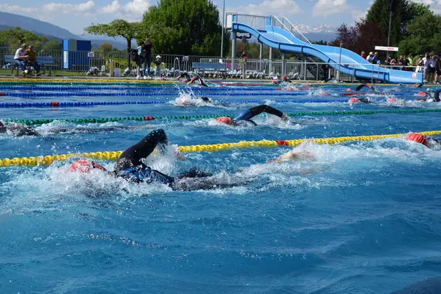 Eine Schwimmvorführung des ATUS Knittelfeld steht auf dem Programm.