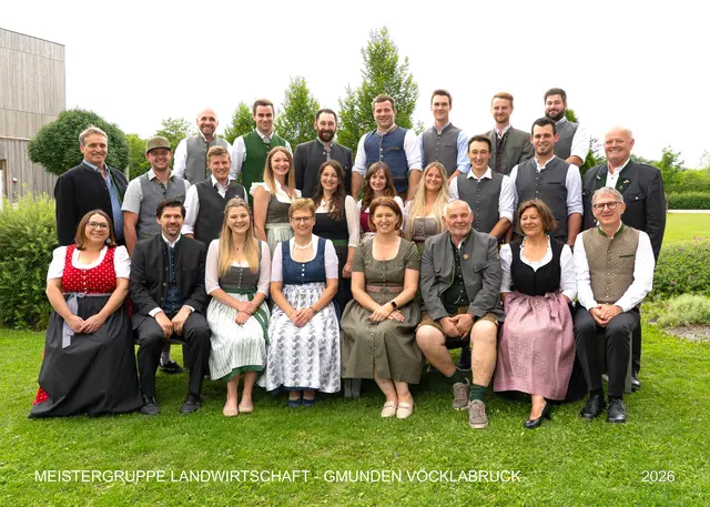 Die 17 Landwirtschaftsmeister:innen der Kursgruppe der BBK Gmunden-Vöcklabruck. | Foto: Markus Hohensinn
