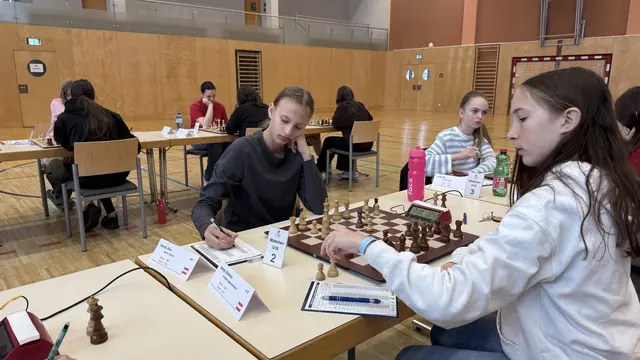 Großes Schach-Talent aus St. Valentin: Alina Donets bei der Staatsmeisterschaft MU16.  | Foto: Landesverband OÖ