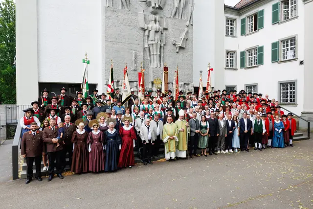 „80 Jahre Brücken zwischen Vorarlberg und Südtirol gebaut“

 | Foto: Land Vorarlberg / Bernd Hofmeister 