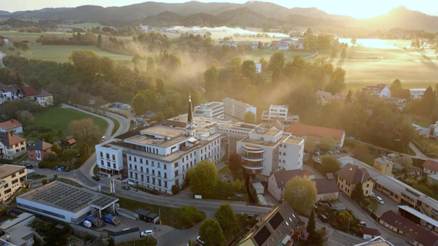 Das Krankenhaus der Barmherzigen Brüder in St. Veit an der Glan hat sich in 150 Jahren zu einem topmodernen und unverzichtbaren Standort für das Gesundheitswesen in unserer Region entwickeltn. | Foto: Valentin Ptok