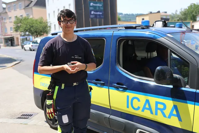 Leon Pold und sein Vater sind das Herz der ICARA Tierrettung in Linz. | Foto: Reischl