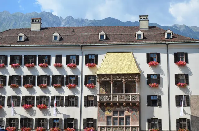 Die Polizei sucht nach zwei möglichen weiteren Opfern sexueller Belästigungen in Innsbruck. | Foto: pixabay / benchtalks