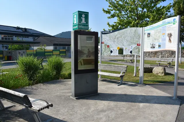Infopoint Waldhausen. | Foto: Robert Zinterhof
