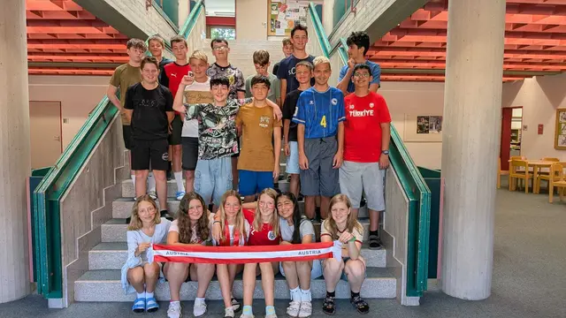 Die 3b der MS Wattens diskutierte eifrig über die Favoriten und entschied sich am Ende für Spanien. | Foto: MS Wattens