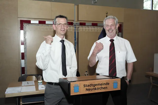 Bürgermeister in spe Peter Teix (ÖVP) mit Vizebürgermeister in spe Günther Kautz (SPÖ). | Foto: Santrucek
