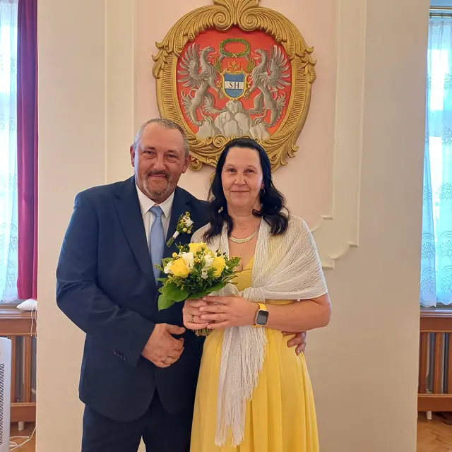 Tamara Hrdlitschka und Andreas Pascher gaben sich das Ja-Wort. | Foto: Standesamt Groß Siegharts