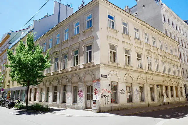 In der Kandlgasse 1 hat ein historisches Gründerzeithaus einen neuen Eigentümer. | Foto: Savoir Vivre Group