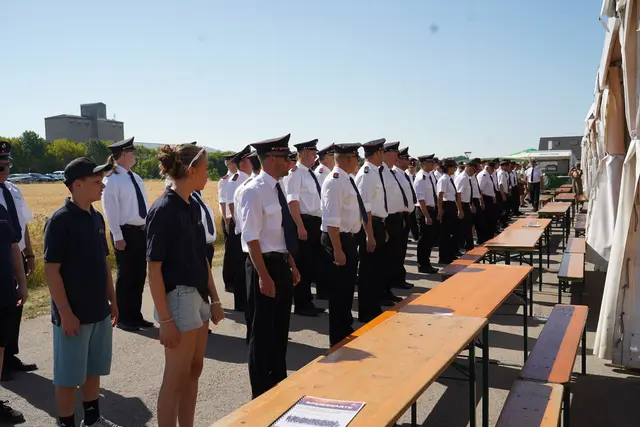 Feierlicher Festakt zum Doppeljubiläum der Freiwilligen Feuerwehr Wildendürnbach: 130 Jahre Feuerwehr und 50 Jahre Feuerwehrjugend wurden gemeinsam mit zahlreichen Ehrengästen gefeiert. | Foto: BFKDO Mistelbach