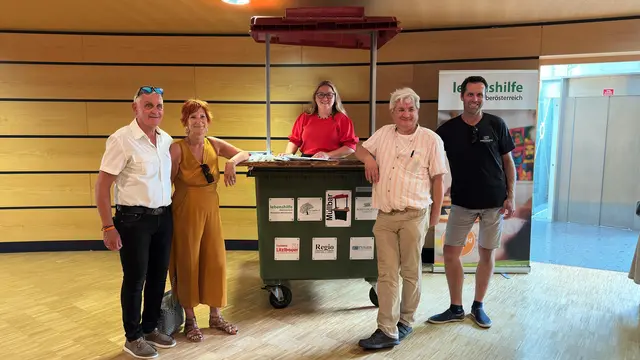 Vlnr: Bürgermeister Günter Streicher mit Gattin Doris, Umweltstadträtin Bianca Scharnböck, Karl Grabmann engagierter politischer, gewerkschaftlicher sowie bei ehrenamtliche Funktionen tätig, Berufsschullehrer Schärding BEd. Alois Kagerer