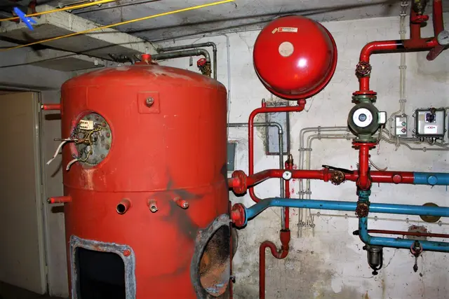 Mit den Mitteln sollen weiterhin rund 30.000 Heizkesseltausche pro Jahr gefördert werden. Zudem soll die thermische Sanierung Gebäude besser vor sommerlicher Hitze schützen. | Foto: privat
