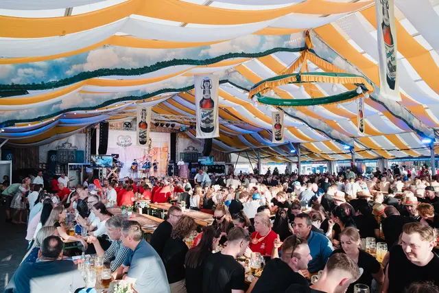 Perfekte Stimmung am Wieselburger Volksfest trotz brütender Hitze | Foto: Messe Wieselburg