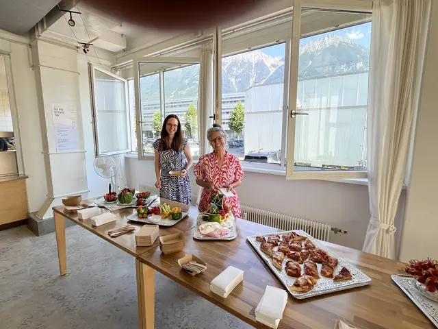 v.l.n.r. Personalentwicklerin ARTIS IG Katharina Sparlinek, Leitungsassistentin Carola Schöpf | Foto: ARTIS