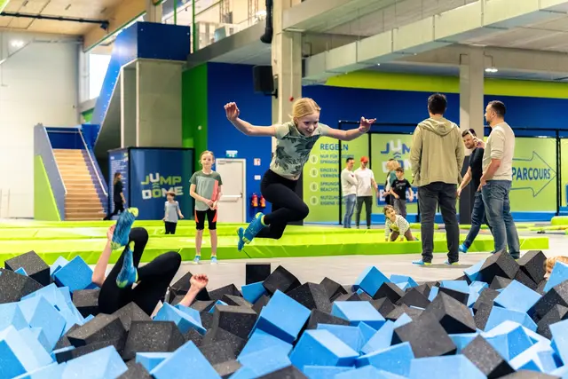 Zahlreiche Attraktionen sorgen im JUMP DOME Salzburg für abwechslungsreiche Stunden.  | Foto: Jump Dome Salzburg