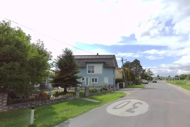 Die Bettelheimstraße bekommt neue Kanalanschlüsse. | Foto: Google Maps